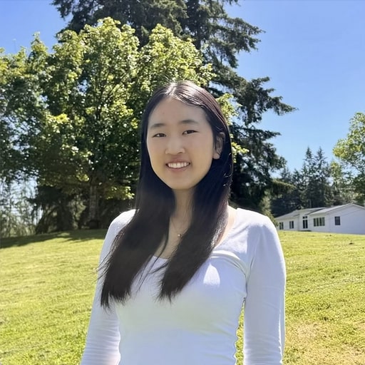 
Elizabeth Hu